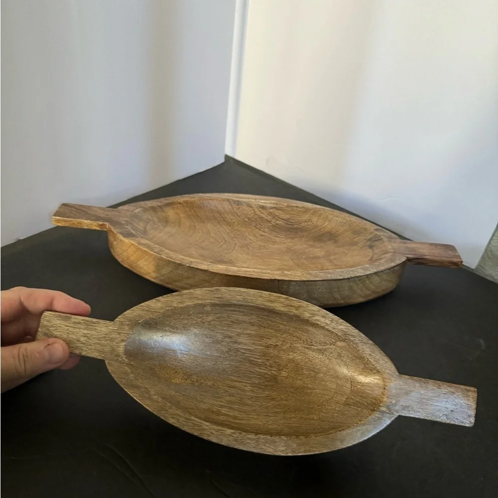 Vintage Pier One Wooden Oval Serving Bowls W/ Handles set of 2